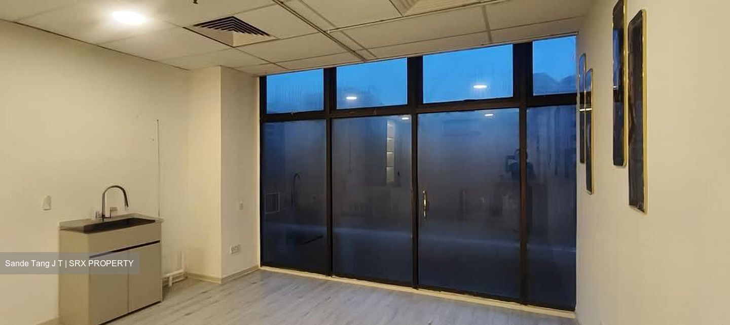 Orchard Plaza (D9), Retail #579077461